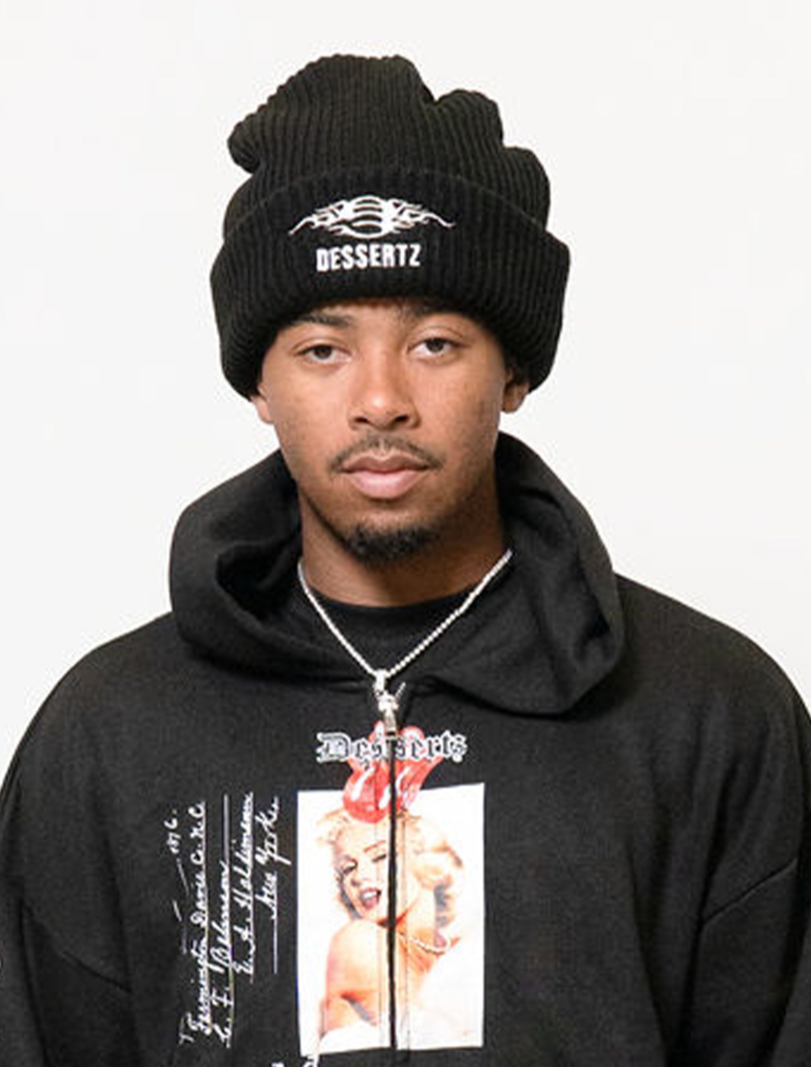 BLACK BEANIE