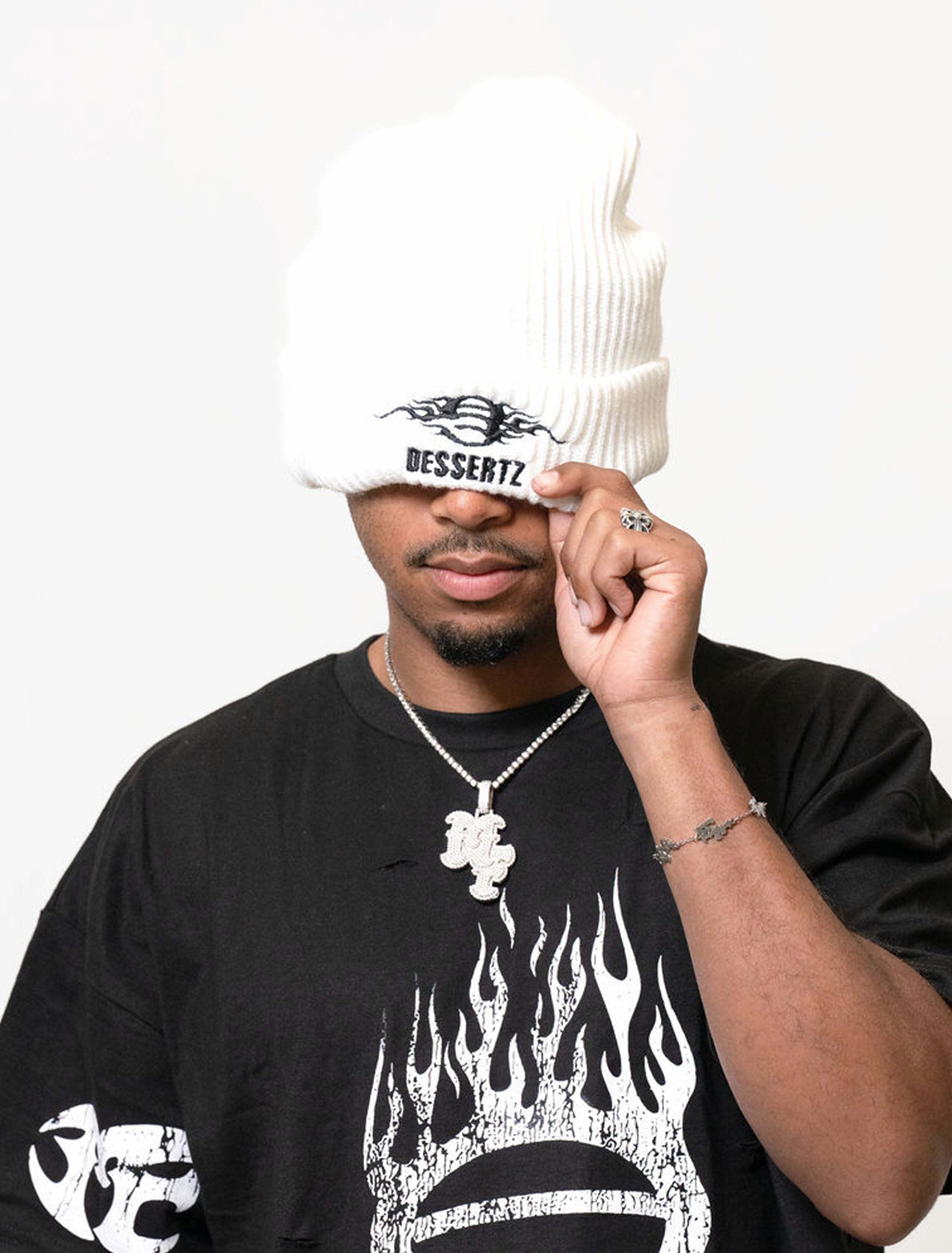 WHITE BEANIE